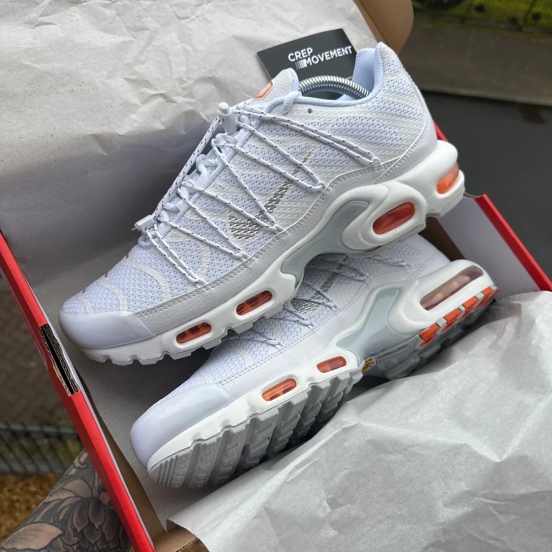 Tn Utility Blanche